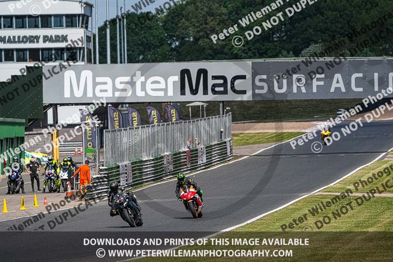 enduro digital images;event digital images;eventdigitalimages;mallory park;mallory park photographs;mallory park trackday;mallory park trackday photographs;no limits trackdays;peter wileman photography;racing digital images;trackday digital images;trackday photos